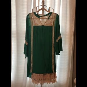 Umgee tunic and ruffled tank